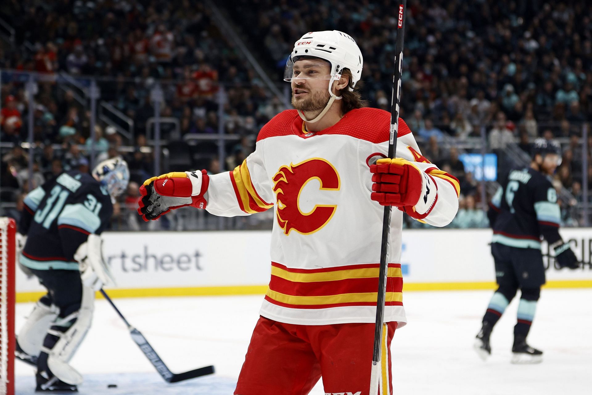 Tyler Toffoli is an answer to one grid